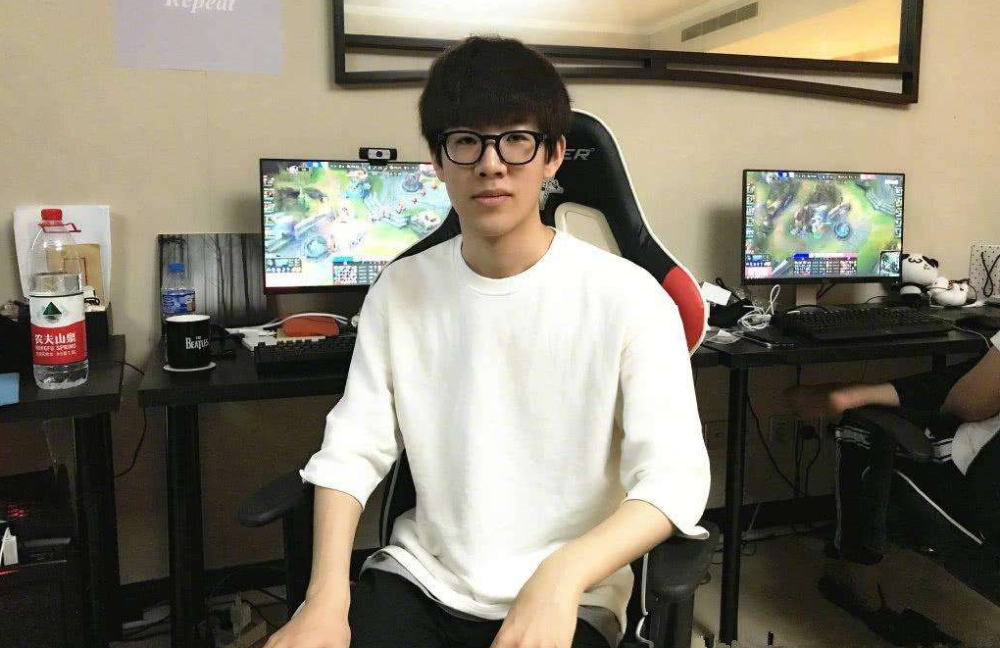 这条主线 这条主线